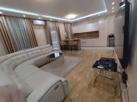 Rent, two bedroom apartment, 86m², Stara Varoš, Podgorica - image 3