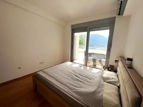 Prodaja, jednosoban stan, 53m², Dobrota, Kotor - image 10
