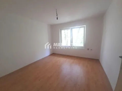 Prodaja, kuća, 92m², Perlez, Zrenjanin - image 6
