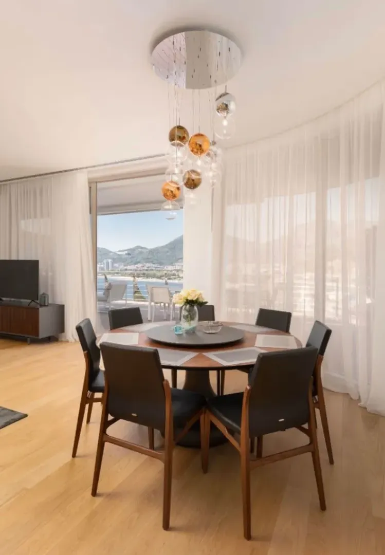 Sale, four bedroom apartment, 457m², Dukley Gardens, Budva