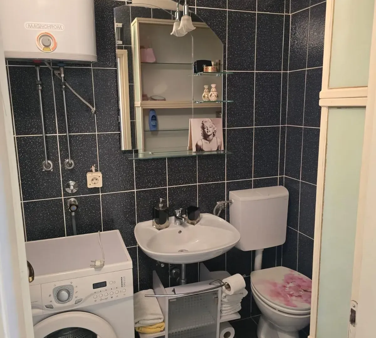 Rent, two bedroom apartment, 64m², Budva, Crna Gora
