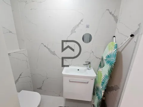 Izdavanje, stan, 100m², Dalmatinska ulica, Podgorica - image 11