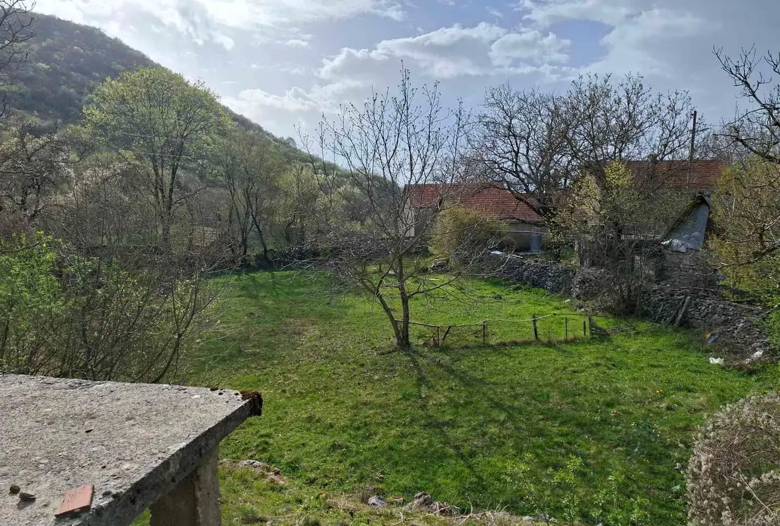 Prodaja, plac, 2032m², Kuči, Podgorica