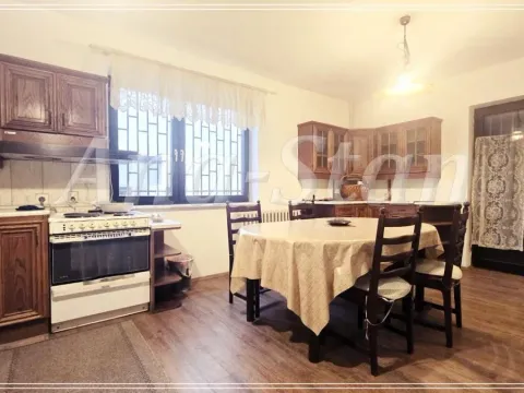 Rent, house, 147m², Autokomanda, Voždovac Sve Podlokacije - image 19