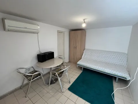 Rent, one bedroom apartment, 42m², Budva, Crna Gora