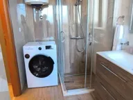 Izdavanje, dvosoban stan, 75m², Centar, Tivat - image 6