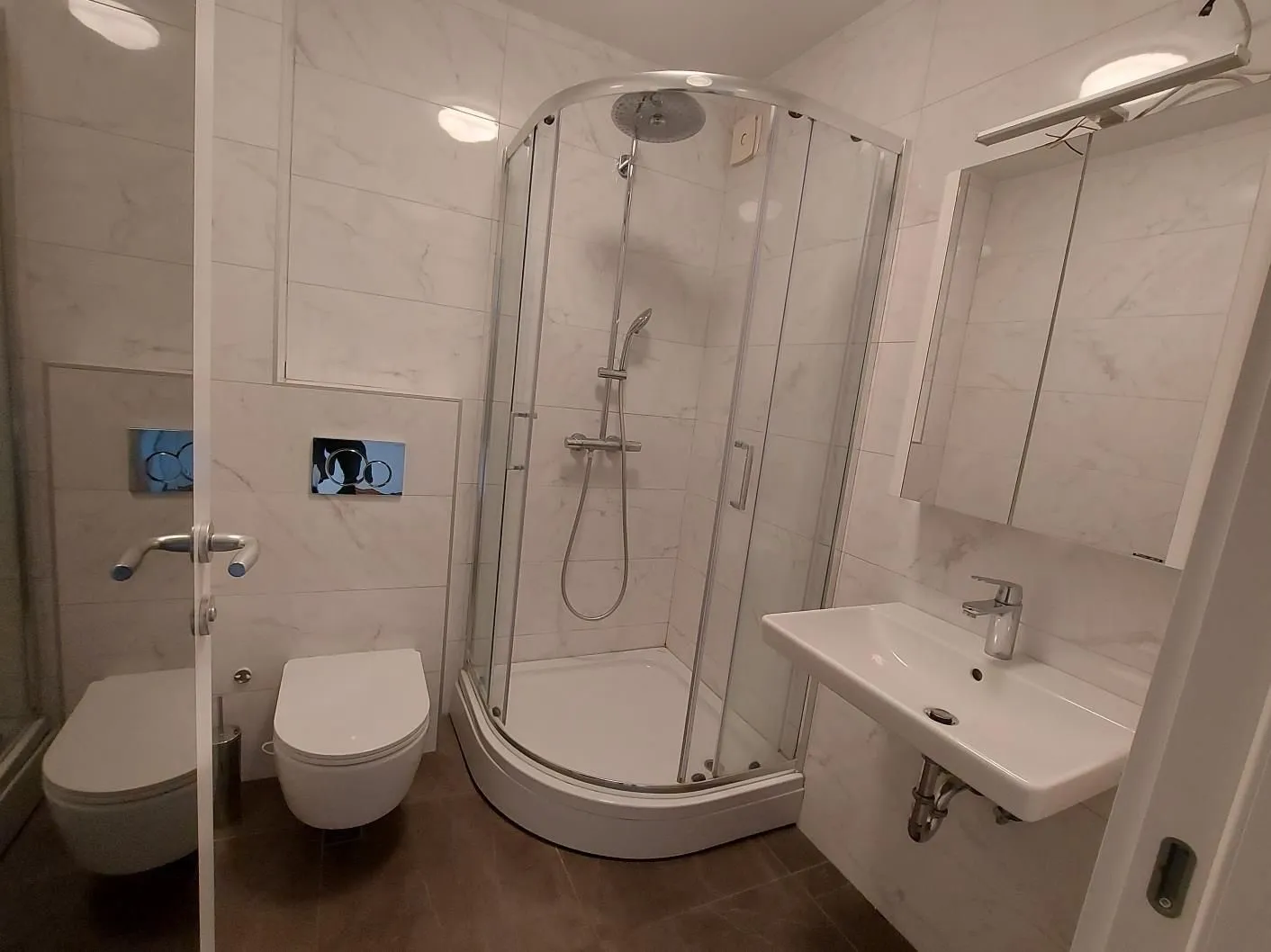 Rent, apartment, 84m², Kalenić Pijaca, Vračar Sve Podlokacije