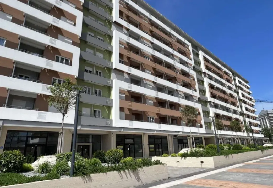 Rent, parking/garage, 12m², Central Point, Podgorica