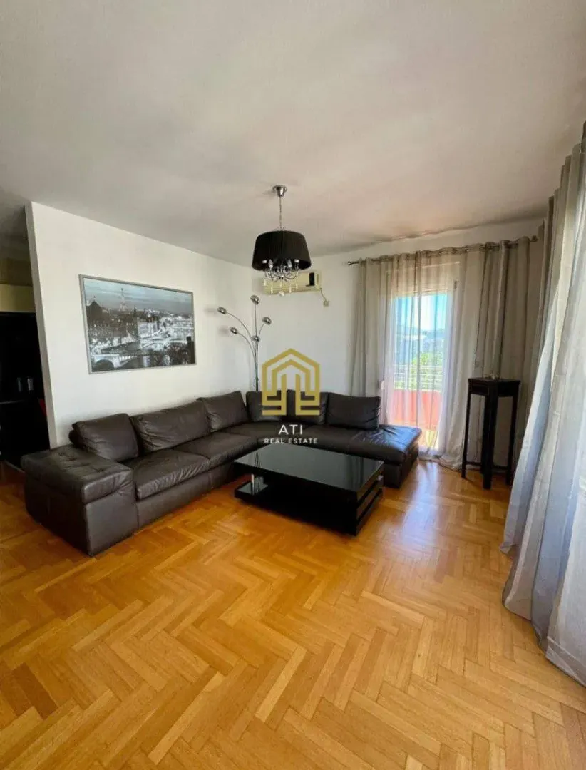 Prodaja, dvosoban stan, 86m², Centar, Bar
