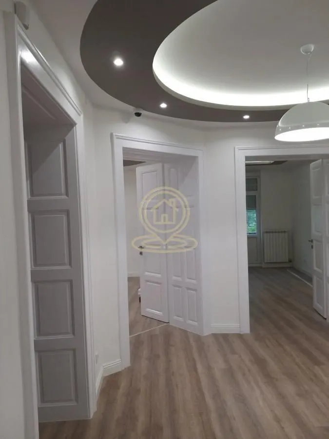 Rent, office space, 130m², Vračar Hram, Vračar Sve Podlokacije
