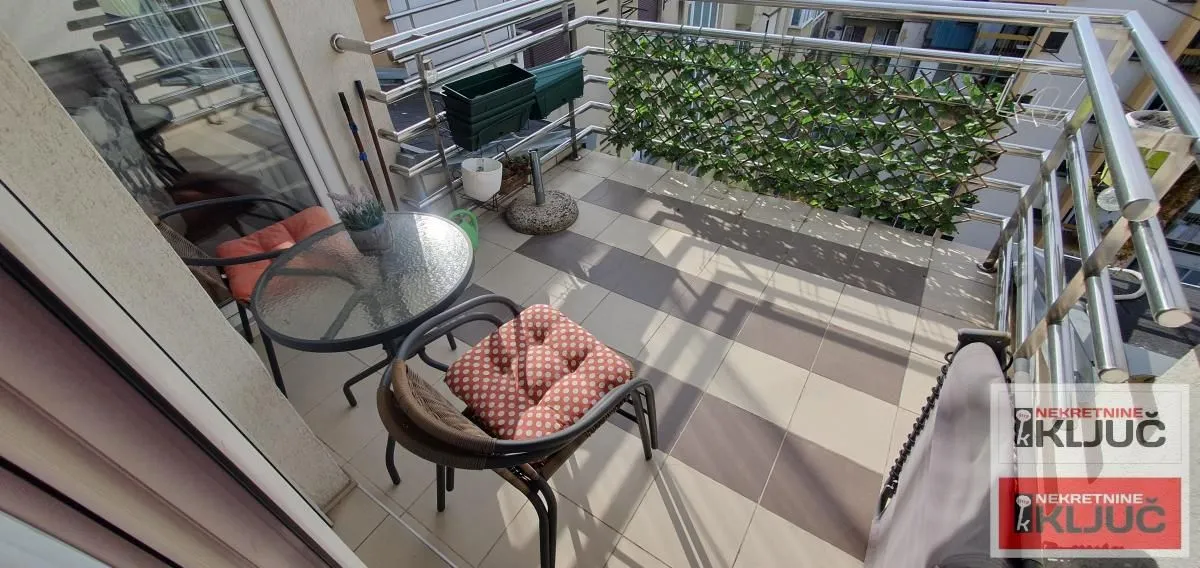 Prodaja, stan, 144m², Spens, Novi Sad Sve Podlokacije