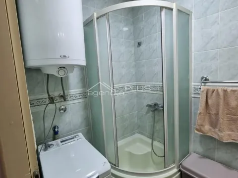 Izdavanje, jednosoban stan, 40m², Vidikovački venac, Rakovica - image 7