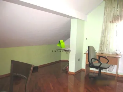 Prodaja, kuća, 650m², Crveni Krst, Niš - image 12