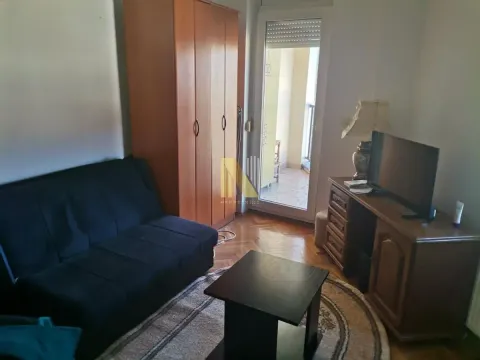 Rent, studio apartment, 24m², Rotkvarija, Novi Sad Sve Podlokacije