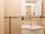 Rent, house, 120m², Tološi, Podgorica - image 11