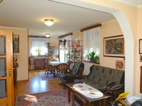 Prodaja, trosoban stan, 80m², Voždovačka Crkva, Voždovac Sve Podlokacije - image 2