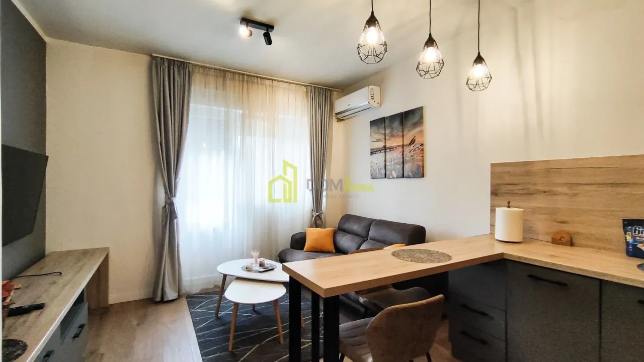 Izdavanje, jednosoban stan, 45m², Preko Morače, Podgorica