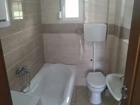 Prodaja, kuća, 100m², Podgorica, Crna Gora - image 5