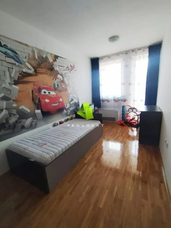 Rent, three bedroom apartment, 80m², Medijana, Niš