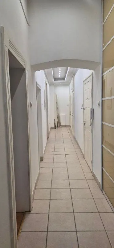 Rent, studio apartment, 144m², Vračar Sve Podlokacije, Beograd
