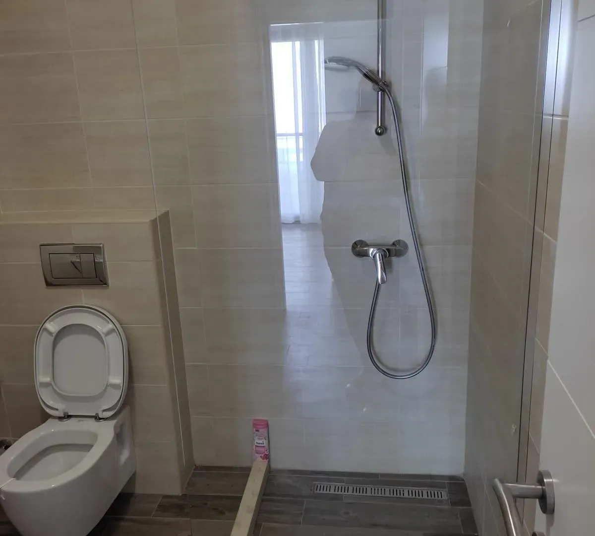 Sale, two bedroom apartment, 61m², Sutomore, Bar