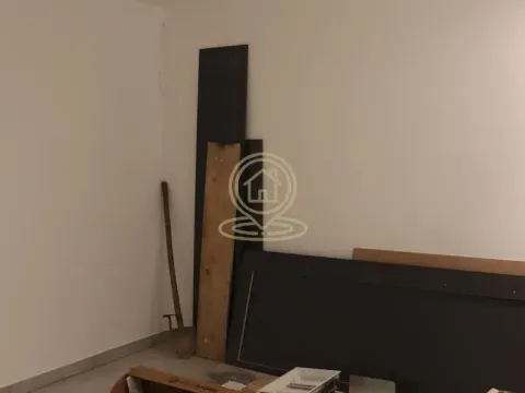 Izdavanje, poslovni prostor, 100m², Centar, Kragujevac - image 11