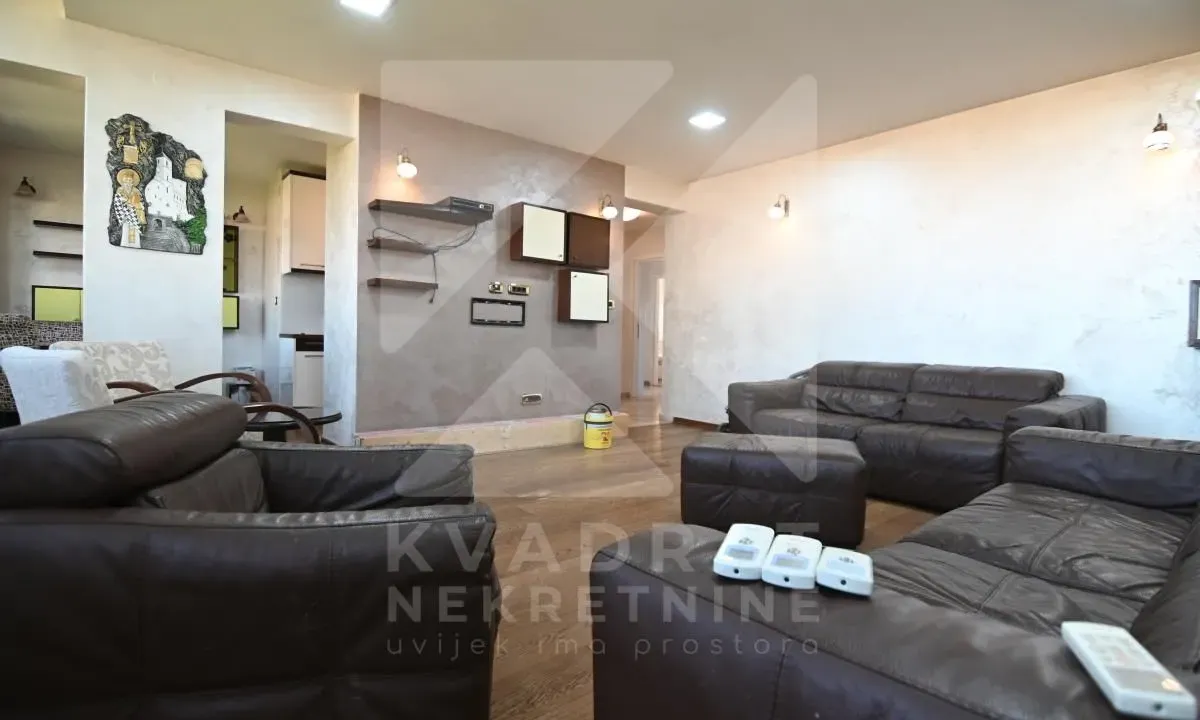 Prodaja, trosoban stan, 110m², Preko Morače, Podgorica