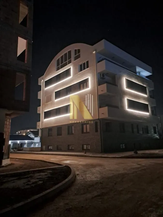 Izdavanje, jednosoban stan, 40m², Petrovaradin, Novi Sad