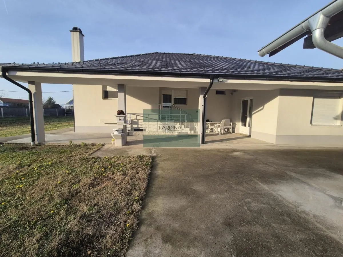 Prodaja, kuća, 271m², Šuljkovac, Jagodina