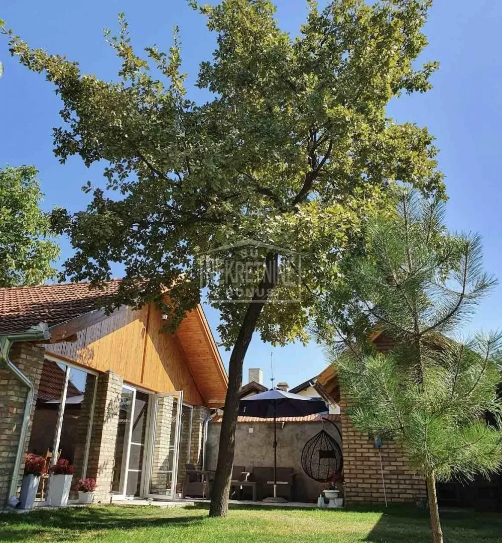Prodaja, kuća, 288m², Kelebija, Subotica