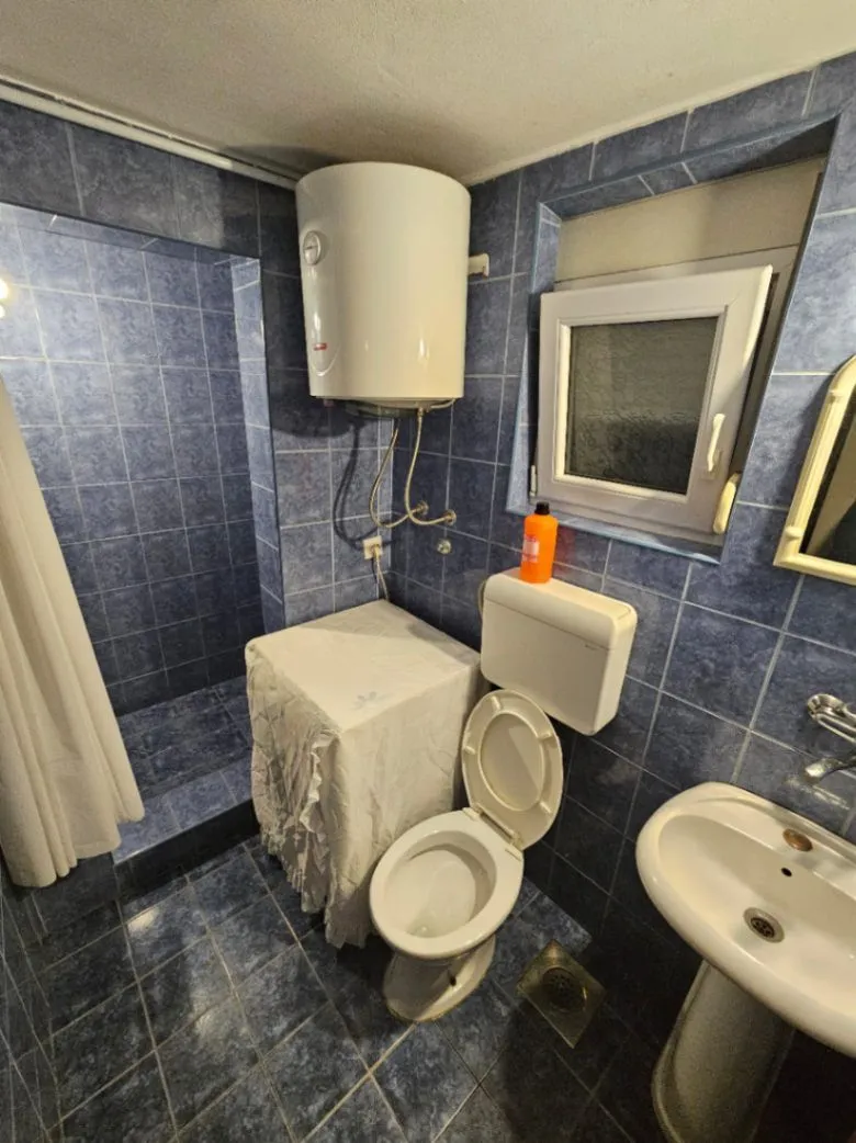 Izdavanje, kuća, 40m², Polje, Bar