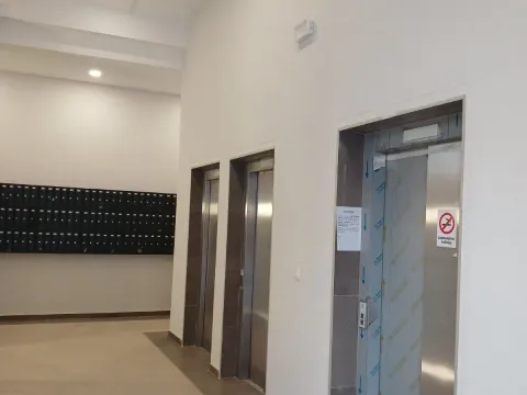 Izdavanje, jednosoban stan, 48m², Central Point, Podgorica - image 11