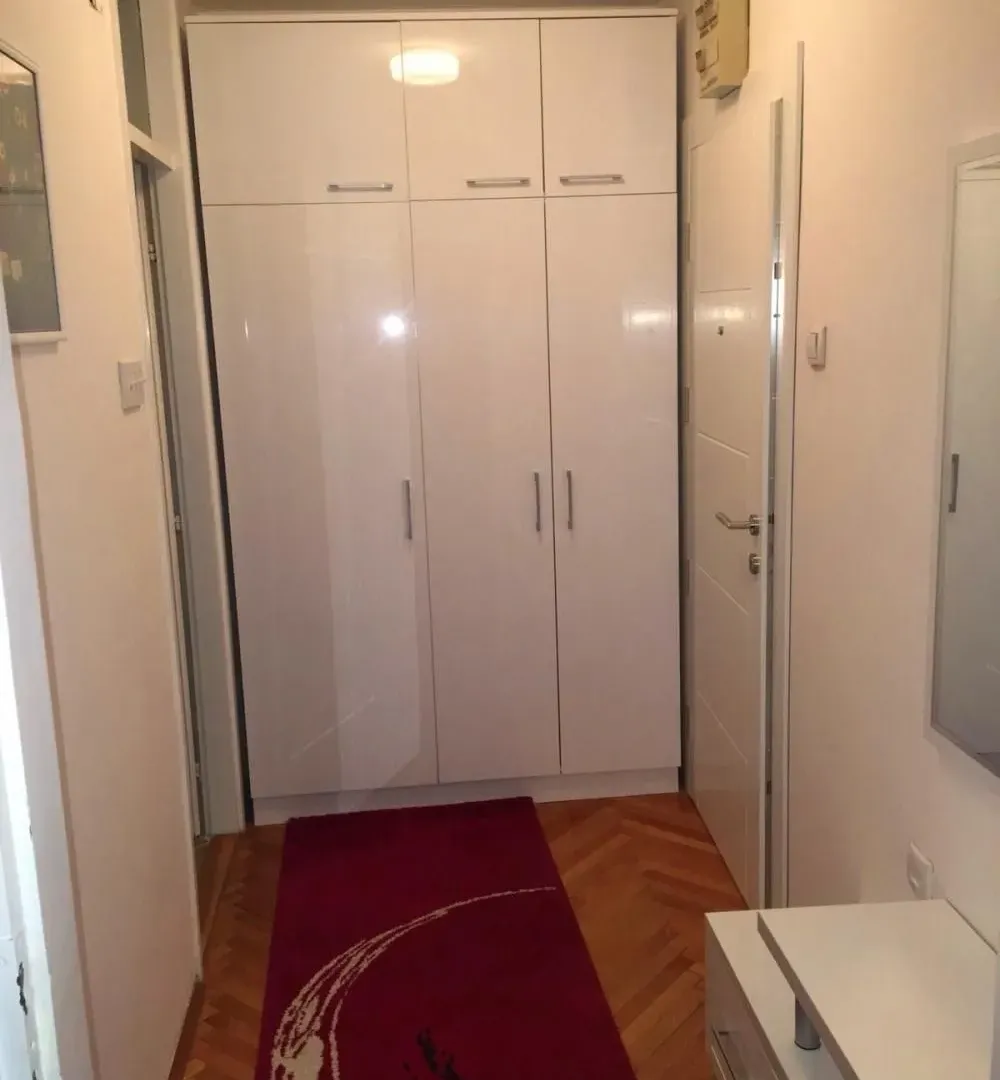 Rent, apartment, 30m², Medijana, Niš