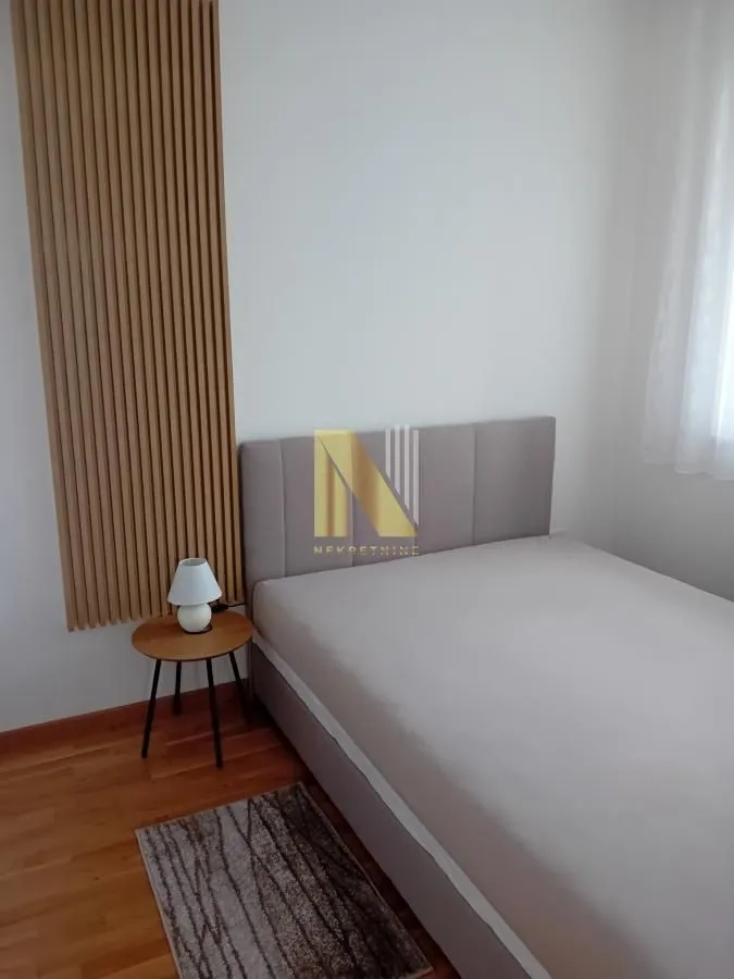 Izdavanje, dvosoban stan, 40m², Avijatičarsko naselje, Novi Sad Sve Podlokacije