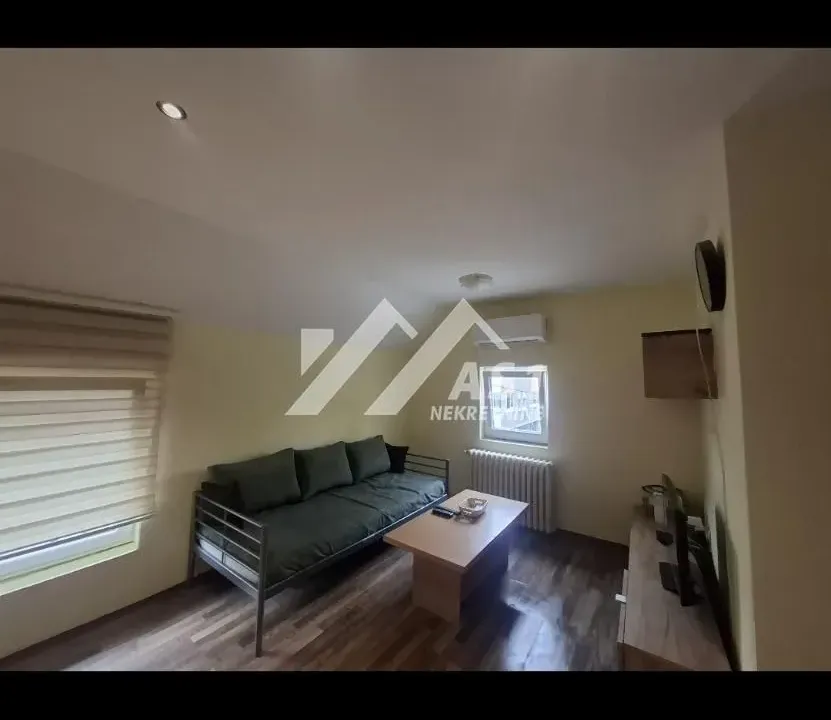 Izdavanje, jednosoban stan, 40m², Novi Sad Sve Podlokacije, Novi Sad