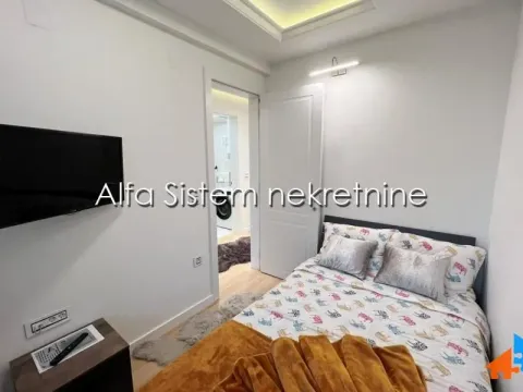 Rent, three bedroom apartment, 80m², Neimar, Vračar Sve Podlokacije - image 14