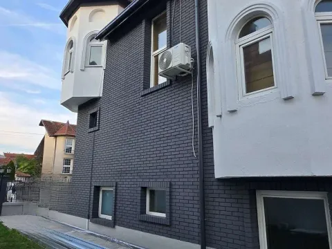 Prodaja, kuća, 300m², Telep, Novi Sad Sve Podlokacije - image 3