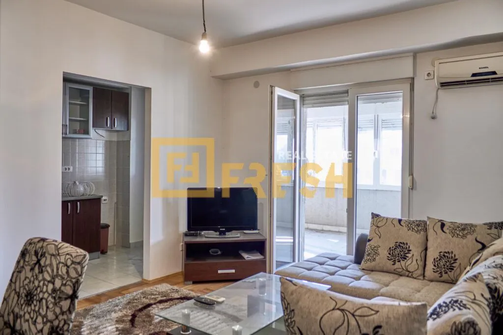 Prodaja, dvosoban stan, 90m², City Kvart, Podgorica