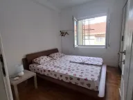 Izdavanje, dvosoban stan, 80m², Škaljari, Kotor - image 4