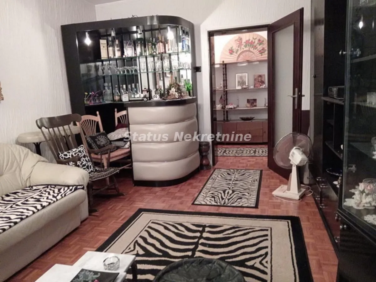 Prodaja, dvosoban stan, 64m², Novo naselje, Novi Sad