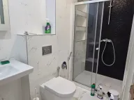 Izdavanje, dvosoban stan, 70m², Škaljari, Kotor - image 2