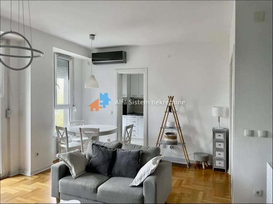 Rent, two bedroom apartment, 58m², Novi Beograd Blok 63, Novi Beograd Sve Podlokacije