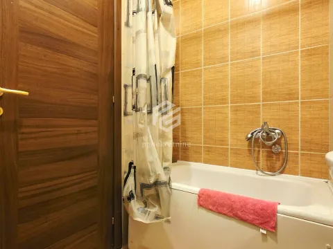 Sale, one bedroom apartment, 57m², City Kvart, Podgorica - image 15