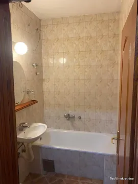 Sale, four bedroom apartment, 84m², Stari Grad, Beograd - image 8