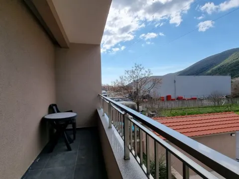 Izdavanje, jednosoban stan, 37m², Lastva Grbaljska, Kotor - image 15