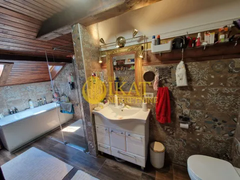 Sale, house, 356m², Lisović, Barajevo - image 12