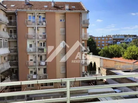 Izdavanje, trosoban stan, 54m², Adamovićevo Naselje, Novi Sad Sve Podlokacije - image 9