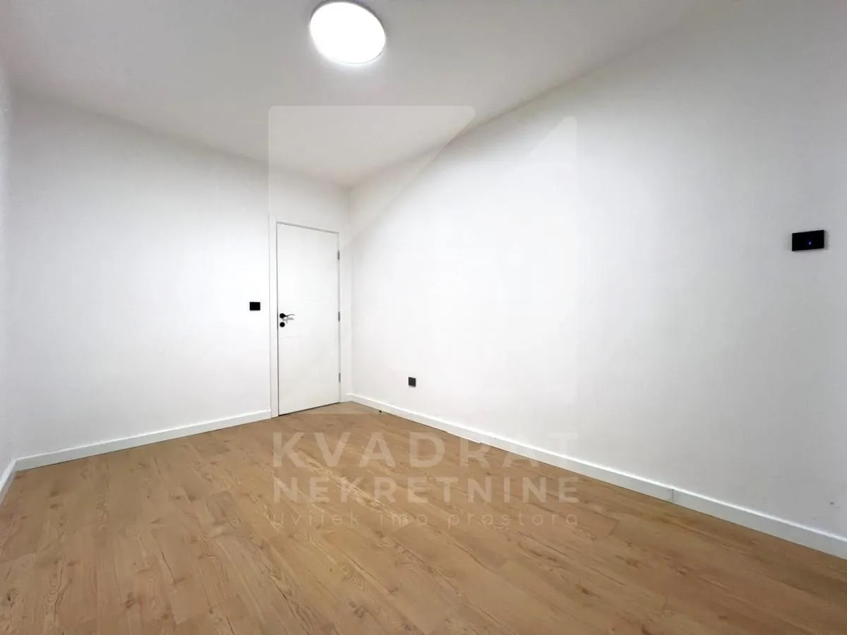 Rent, office space, 66m², Zabjelo, Podgorica