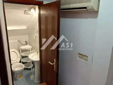 Izdavanje, dvosoban stan, 50m², Novi Sad Sve Podlokacije, Novi Sad - image 8