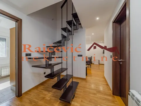 Sale, four bedroom apartment, 132m², Voždovac, Voždovac Sve Podlokacije - image 7